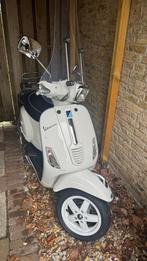 Vespa scooter S50 (geel kenteken) 2011, Fietsen en Brommers, Brommers | Vespa, Ophalen, Gebruikt, Overige modellen, Maximaal 45 km/u