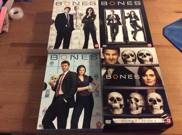 Bones. serie 1-4 boxsets. €10 per box beschikbaar voor biedingen