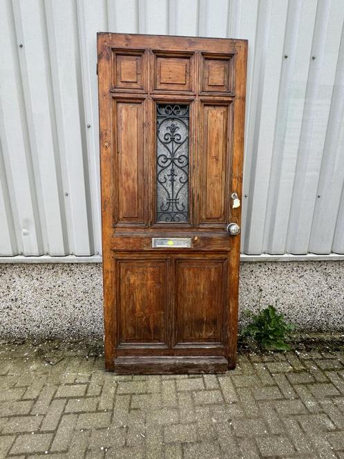 Prachtige antieke massieve voordeur uit 1910, Doe-het-zelf en Verbouw, Deuren en Horren, Gebruikt, Buitendeur, 215 cm of meer