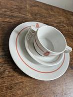 Royal Mosa Servies - Kop, Schotel en Bord, Gebruikt, Ophalen of Verzenden, Overige stijlen, Kop(pen) en/of Schotel(s)