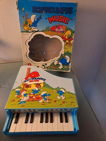 1983 Smurfen mini piano Faiplast Peyo Schtroumpfs Music