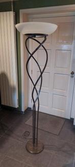 Elegante Staande Lamp met Glazen Kap, Huis en Inrichting, Ophalen, Zo goed als nieuw, Glas, Modern