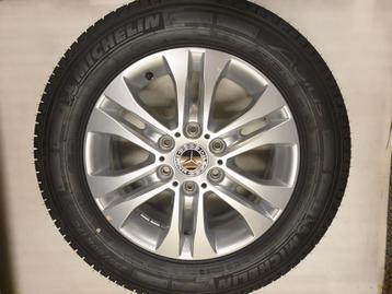 Originele Mercedes Sprinter velgen 17inch +Michelin Incl BTW beschikbaar voor biedingen