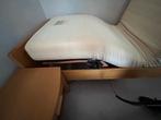 Elektrisch senioren bed met latex matras en nachtkastje, Ophalen, 90 cm, Eenpersoons, Bruin