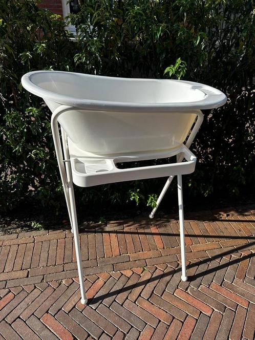 Babybadje met new born inzetstuk, Kinderen en Baby's, Badjes en Verzorging, Gebruikt, Badje, Overige merken, Ophalen