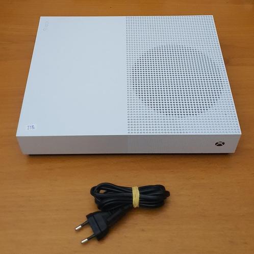 Xbox One S 1TB Digital Edition Wit met Stroomkabel, Spelcomputers en Games, Spelcomputers | Xbox One, Gebruikt, Xbox One S All-digital