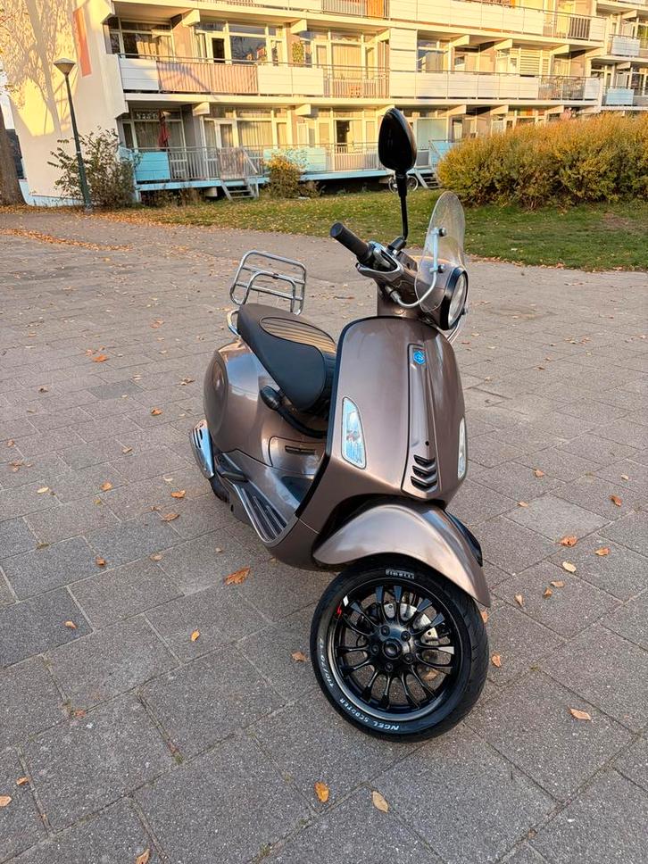 Mooie Vespa 80cc scooter te koop!, Fietsen en Brommers, Brommers | Vespa, Gebruikt, Overige modellen, Maximaal 45 km/u, Ophalen