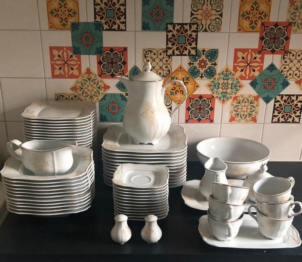 Pools servies set van Chodziez Romatica Line., Antiek en Kunst, Ophalen