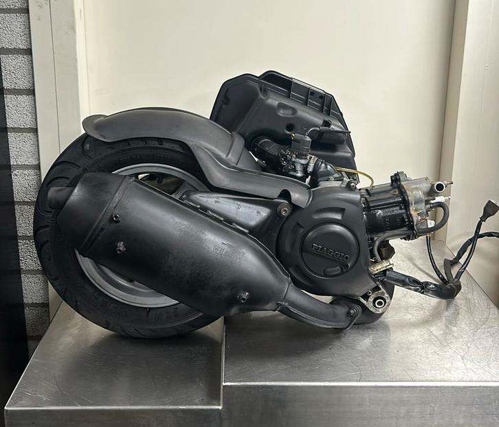 Piaggio hexagon 125cc blok - papieren - plug & play 2takt 2t, Motoren, Tuning en Styling, Ophalen