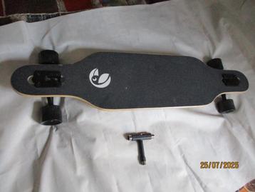 Longboard Cruiser van Esdoornhout 100 cm. lang zwart. beschikbaar voor biedingen