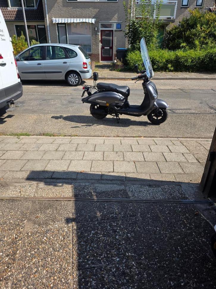 Te koop Retro scooter, Fietsen en Brommers, Scooters | Overige merken, Gebruikt, Maximaal 45 km/u, Benzine, Ophalen