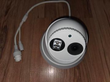 Hikvision DS-2CD2322WD-I beveiligingscamera beschikbaar voor biedingen