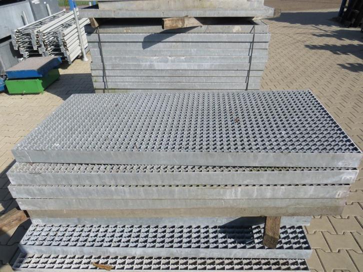 roosters rooster gegalvaniseerd 8 cm dik diverse maten, Doe-het-zelf en Verbouw, Overige Doe-het-zelf en Verbouw, Gebruikt, Ophalen