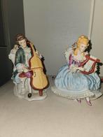 Beeldjes, Antiek en Kunst, Antiek | Porselein, Ophalen of Verzenden