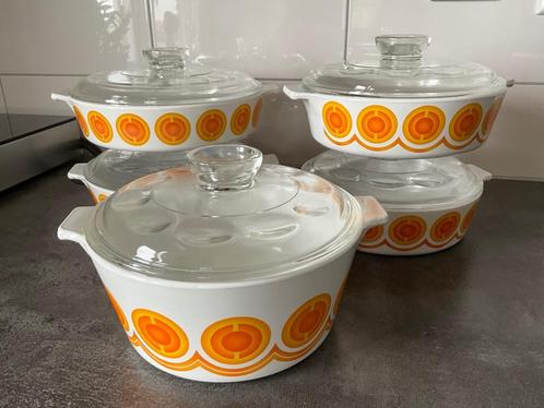 Pyroflame 5 delig pannenset vintage '70 Nieuw, Huis en Inrichting, Keuken | Potten en Pannen, Nieuw, Pannenset, Overige materialen