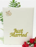 Mooie gastenboek "Just Married"., Ophalen of Verzenden, Nieuw, Feestartikel, Geboorte of Huwelijk