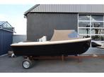 4-Family 490 de Luxe, Nieuw, Polyester, 3 tot 6 meter