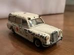 Tekno denmark mercedes 220 s ambulance, Ophalen of Verzenden, Zo goed als nieuw, Auto, Overige merken