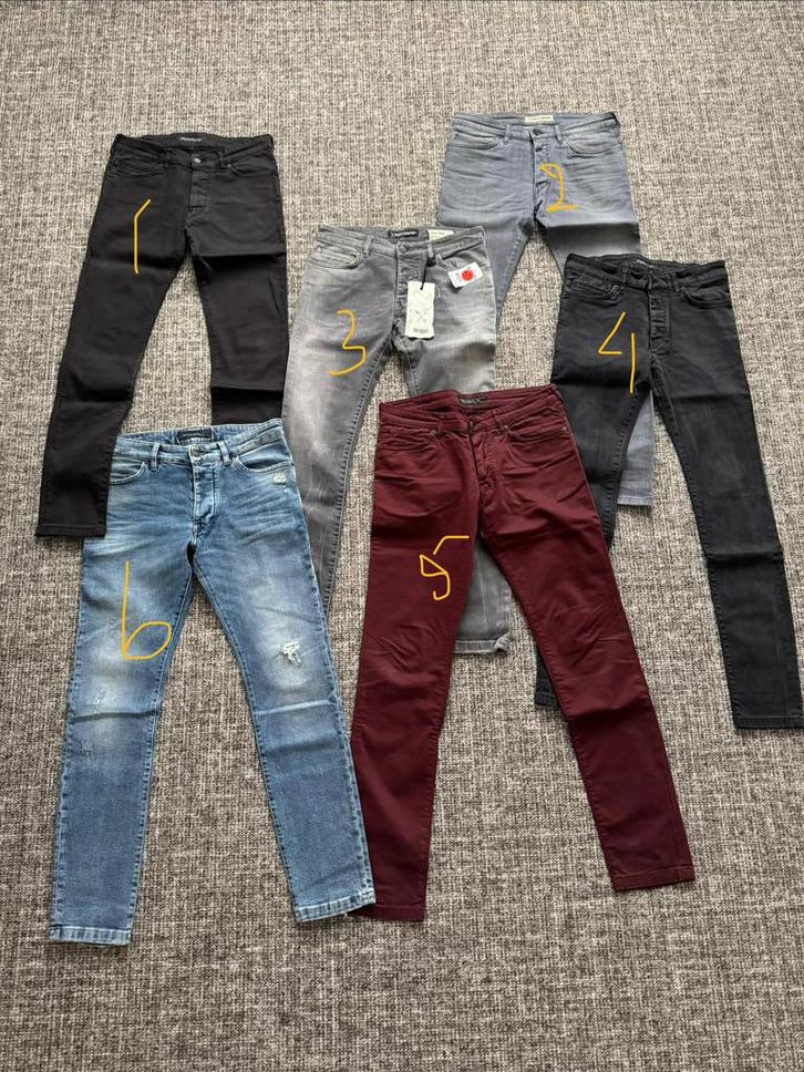6x Drykorn. Maten vallen allemaal als een Drykorn 30., Kleding | Heren, Spijkerbroeken en Jeans, Zo goed als nieuw, W32 (confectie 46) of kleiner