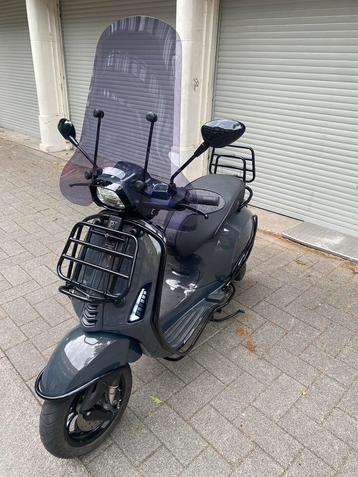 Vespa Sprint 2022 SNOR Custom iget E5 Full options Special beschikbaar voor biedingen