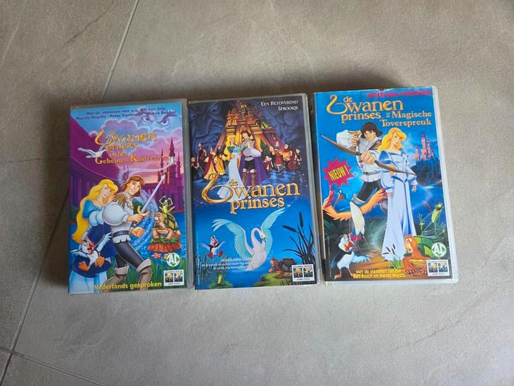 De Zwanenprinses VHS - 3 Films!, Cd's en Dvd's, VHS | Film, Gebruikt, Science Fiction en Fantasy, Alle leeftijden, Ophalen of Verzenden