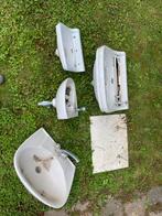 Te koop 4 wastafels, Huis en Inrichting, Badkamer | Badkamermeubels, Ophalen, 25 tot 50 cm, Wasbak of Wastafel, Minder dan 100 cm