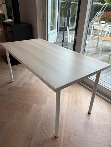 Ikea bureau / tafel 150 x 75cm €25 zeer goede staat beschikbaar voor biedingen