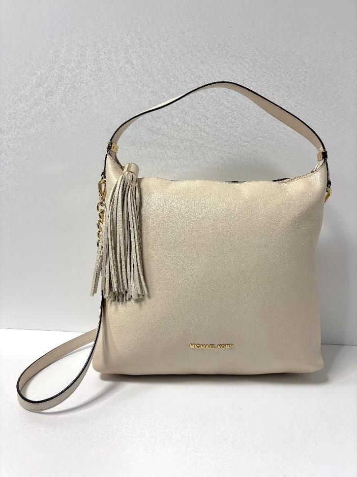MICHAEL KORS beige leer schouder tas bag, Sieraden, Tassen en Uiterlijk, Tassen | Damestassen, Zo goed als nieuw, Schoudertasje