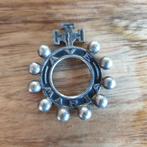 Antieke rozenkrans ring, Antiek en Kunst, Antiek | Religie, Ophalen of Verzenden