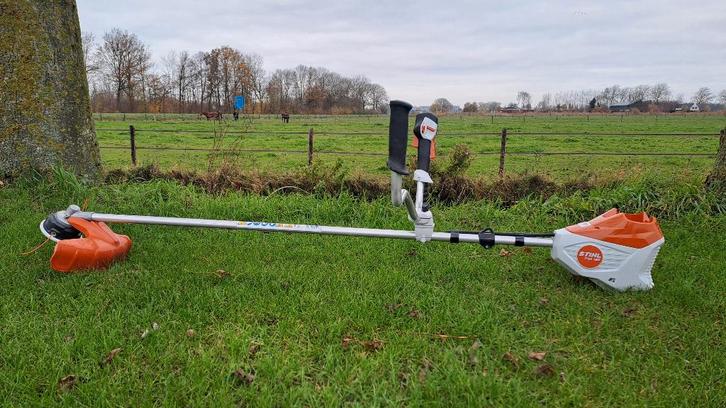 Stihl FSA 120 accu bosmaaier, Tuin en Terras, Bosmaaiers, Gebruikt, Benzine, 30 tot 50 cm, Ophalen