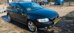Volvo V50 2.5 T5 2005 Zwart. Nieuwe distr. riem + apk, Auto's, Voorwielaandrijving, 74 €/maand, 700 kg, Stationwagon