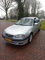 Toyota Avensis 1.6 Linea Terra E SDN 2001 Grijs, Auto's, Toyota, Voorwielaandrijving, Stof, Avensis, 4 cilinders