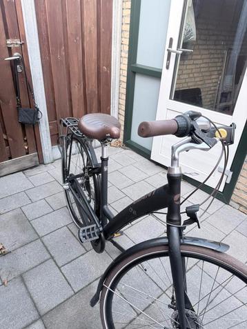 Giant Damesfiets - Goed Onderhouden beschikbaar voor biedingen