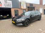 Volkswagen Passat 1.6 TDI 88KW BMT Variant DSG 2015 Zwart, Auto's, Volkswagen, 4 cilinders, Leder en Stof, Zwart, Origineel Nederlands