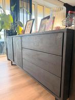 Prachtig dressoir zwart hout van Westwing., Huis en Inrichting, Kasten | Dressoirs, Ophalen, Zo goed als nieuw, 25 tot 50 cm, 150 tot 200 cm