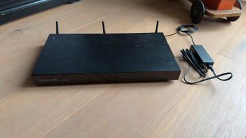 Control4  C4 HC800BL beschikbaar voor biedingen