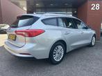 Ford FOCUS Wagon 1.5 EcoBoost Titanium Business // NAVI + CA, Auto's, 12 maanden, Stof, Zwart, Handgeschakeld