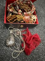 Diverse Sieraden Collectie in Doos, Overige materialen, Gebruikt, Overige kleuren, Ophalen of Verzenden