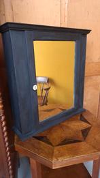 Zwart vintage spiegel kastje, badkamer kast, hangkastje, Ophalen, Gebruikt, Vintage, Minder dan 100 cm