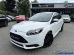 Ford Focus 2.0 EcoBoost 250PK ST-3 80dKM!|Leder|Recaro|Navi|, Euro 5, Gebruikt, 4 cilinders, Met garantie (alle)