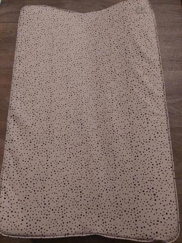 Aankleedkussen met stippen + 3 hoezen  beschikbaar voor biedingen