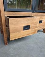 Kleine Vitrinekast | Woonkamer | Buffetkast Smal #2157, Huis en Inrichting, Kasten | Vitrinekasten, 150 tot 200 cm, 25 tot 50 cm