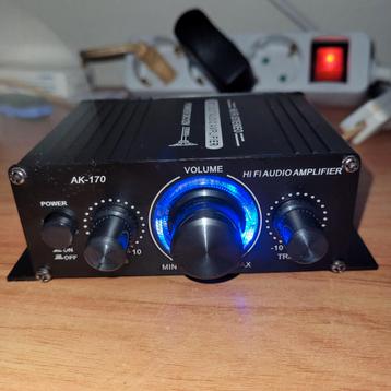 AK-170 HiFi Stereo Versterker beschikbaar voor biedingen
