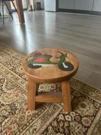 Biijzonder massief houten fairtrade krukje!, Ophalen, Minder dan 45 cm, Minder dan 55 cm, Rond