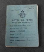 British Royal Airforce Service and Release book named (2, Ophalen of Verzenden, Luchtmacht, Engeland, Boek of Tijdschrift