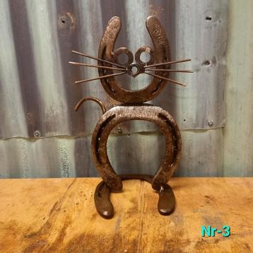 Metalen kat - Hoefijzerkunst  - Upcycling  - Metal-Art 