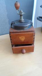 Antieke koffiemolen 4, Ophalen of Verzenden