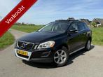 Volvo XC60 2.0T MOMENTUM | AUTOMAAT | PANORAMA | TREKHAAK!, Euro 5, Zwart, 4 cilinders, Leder en Stof