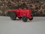 Massey ferguson 135 plastic model 1:32, Hobby en Vrije tijd, Ophalen of Verzenden, Zo goed als nieuw, Tractor of Landbouw, Universal Hobbies