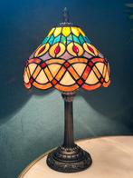 2 beschikbaar glas in lood Tiffany stijl tafellampen lampen, Ophalen of Verzenden, Baak, Baak, Baak